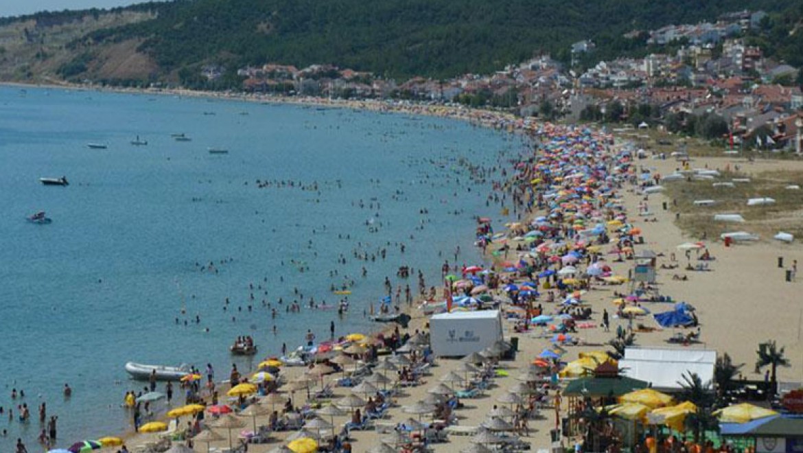 'Tatil kararıyla sahillerde 500 bin civarı insan trafiği olacak'