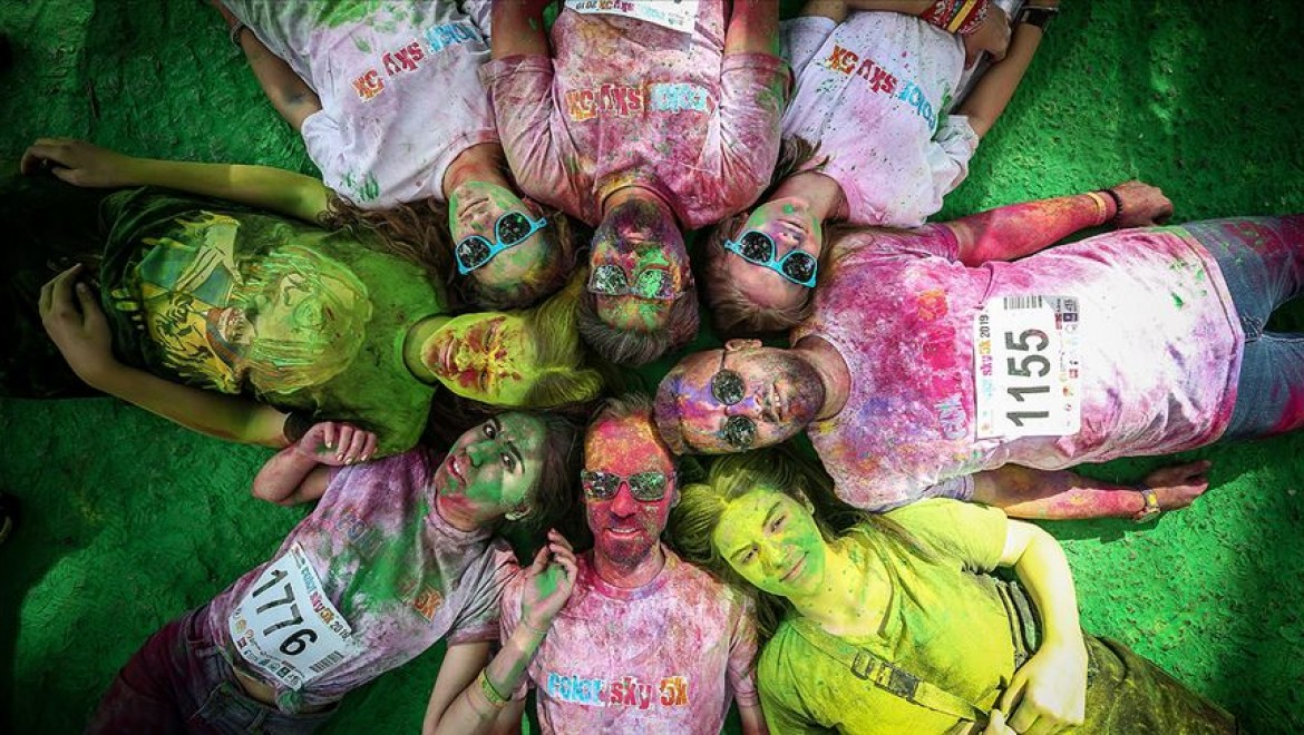 Bursa'da 'renkli koşu festivali'