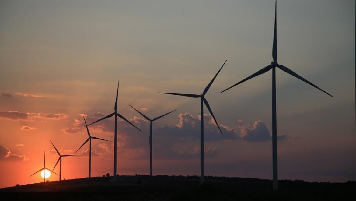 Yenilenebilir enerji teşvikinden yararlanma telaşı yatırımlarda rekor getirdi