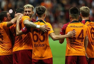 Galatasaray, hazırlık maçında İstanbulspor'u 2 golle geçti