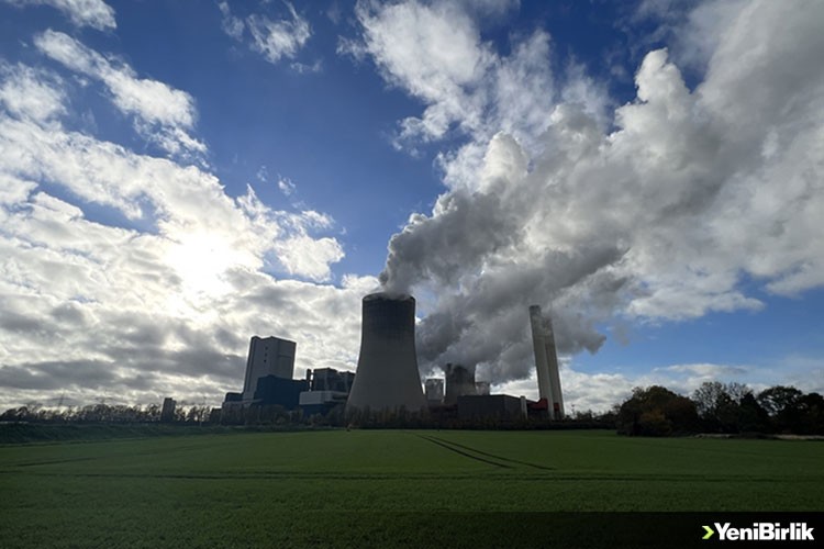 Fosil yakıt kaynaklı karbon emisyonlarının bu yıl tarihi zirveye ulaşacağı öngörülüyor