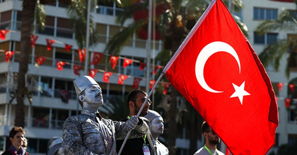 İzmir'in düşman işgalinden kurtuluşunun 100. yıl dönümü kutlanıyor