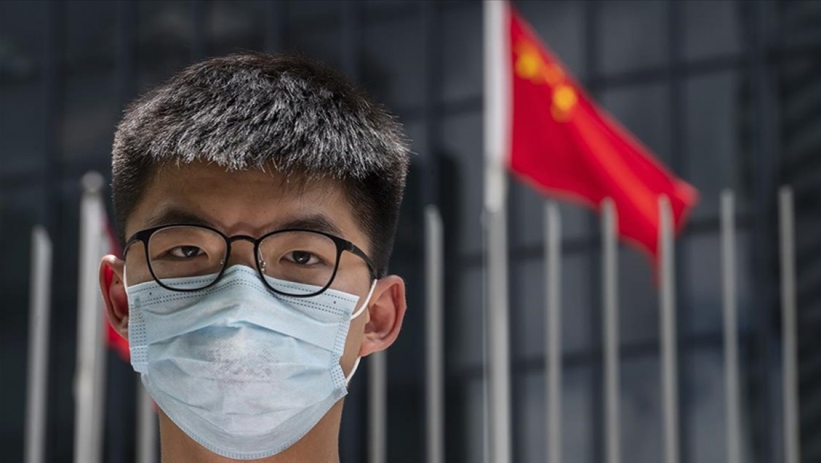 Hong Konglu aktivist Joshua Wong 13 buçuk ay hapis cezasına çarptırıldı