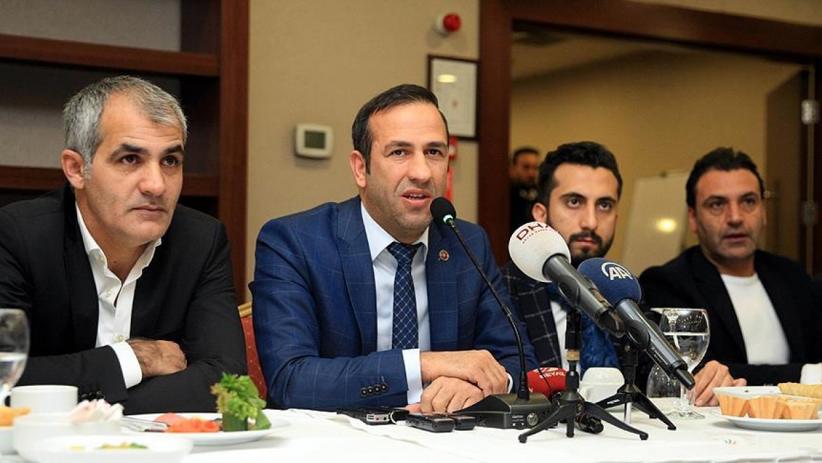 Evkur Yeni Malatyaspor Kulübü Başkanı Gevrek: Süper Lig'de kalıcı olacağız
