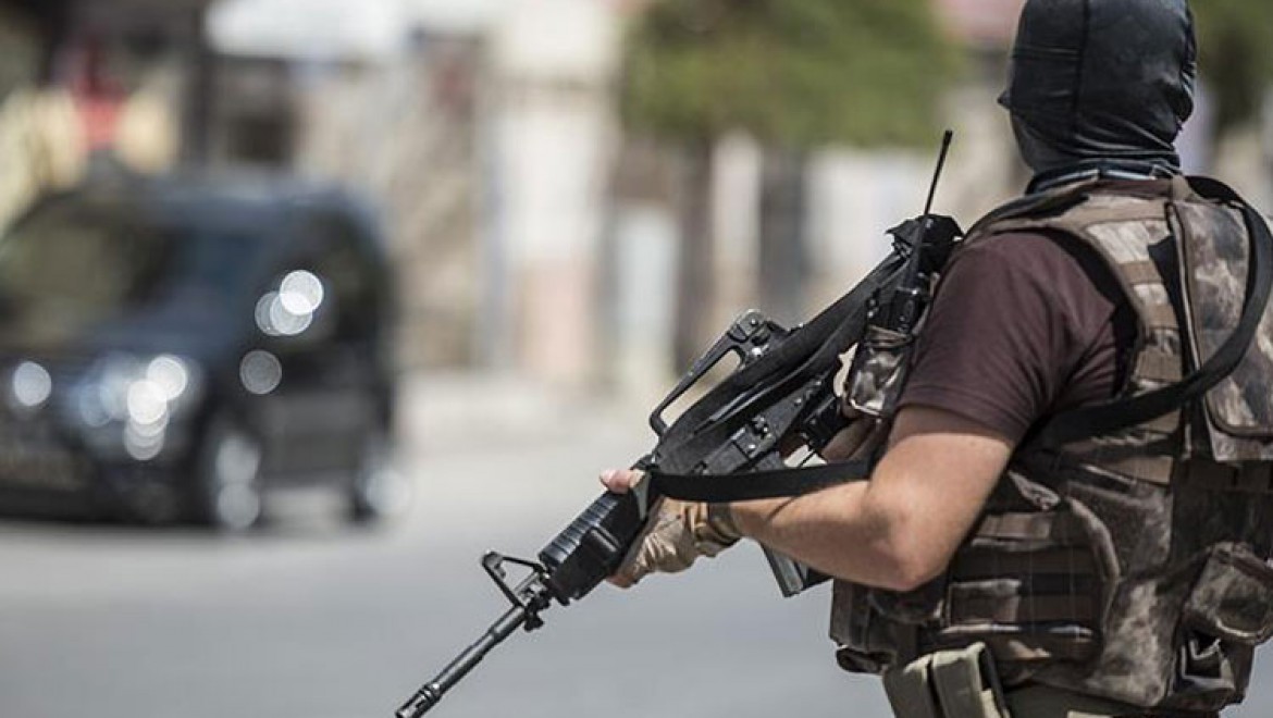 Van'da Saldırı Hazırlığındaki 2 Terörist Etkisiz Hale Getirildi