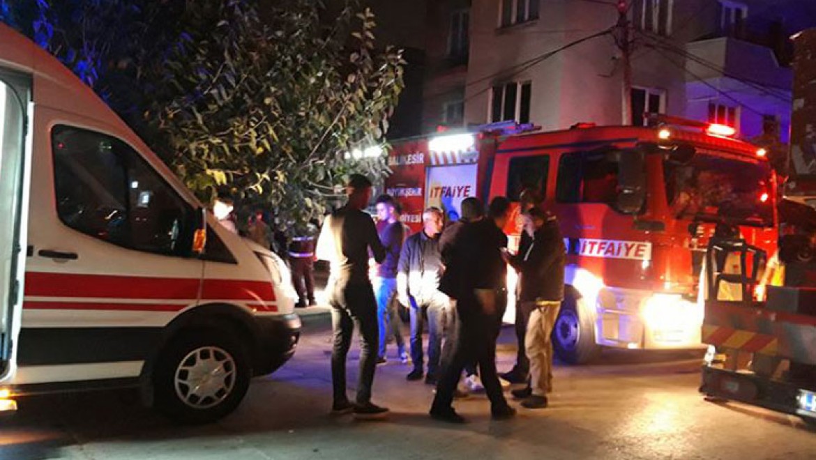 Balıkesir'deki ev yangınında 2 yaşındaki çocuk öldü