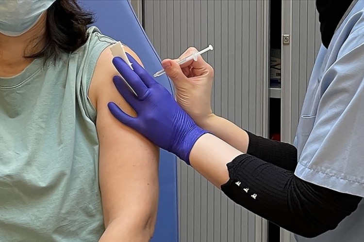 Belçika'da 436 bin doz Kovid-19 aşısı çöpe gidecek