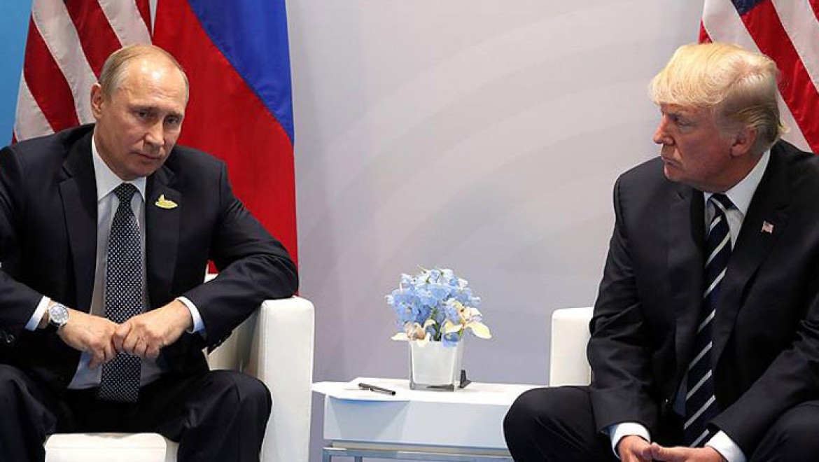 Trump Almanya'da Putin'le iki kez görüşmüş