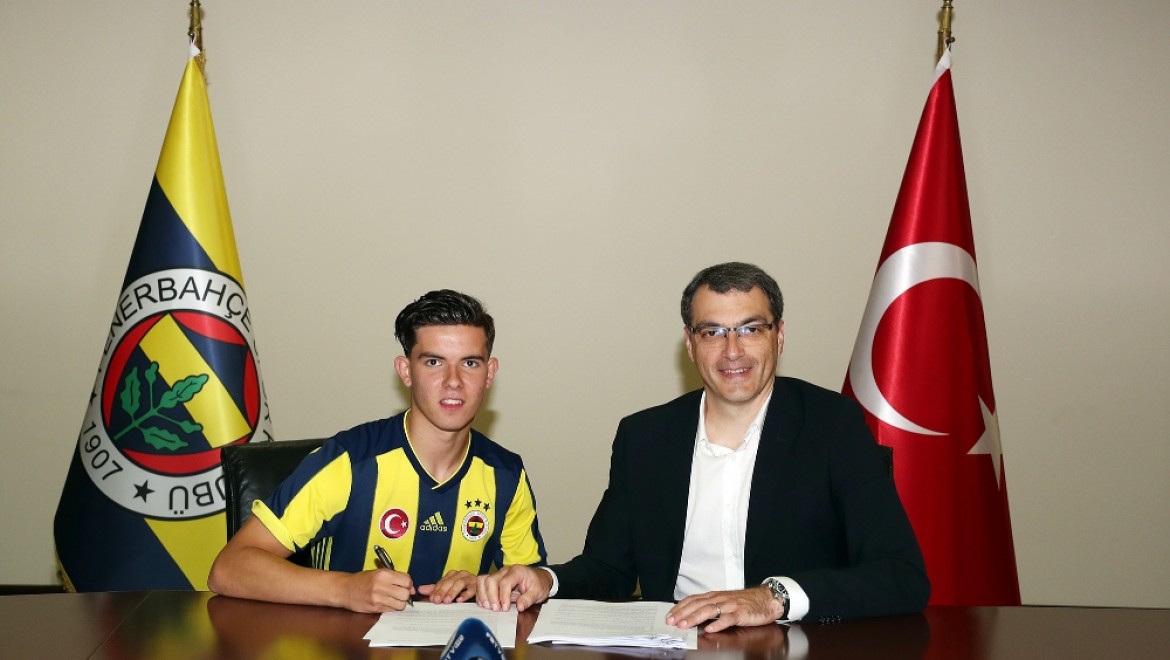 Ferdi Erenay Kadıoğlu Fenerbahçe'de