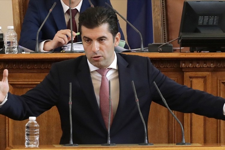 Bulgaristan Başbakanı Petkov hükümetinin istifasını sundu