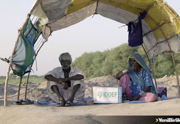 İDDEF, Pakistan'daki Mağdur Kimseleri Yalnız Bırakmıyor