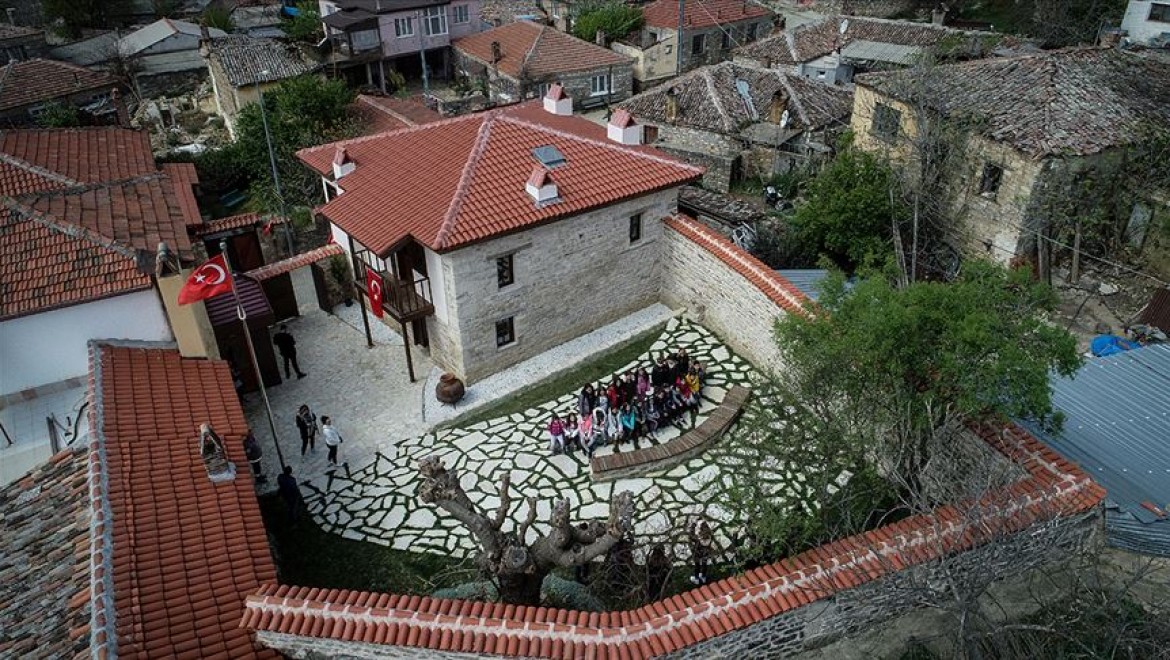 'Atatürk Evi'ne ziyaretçi akını