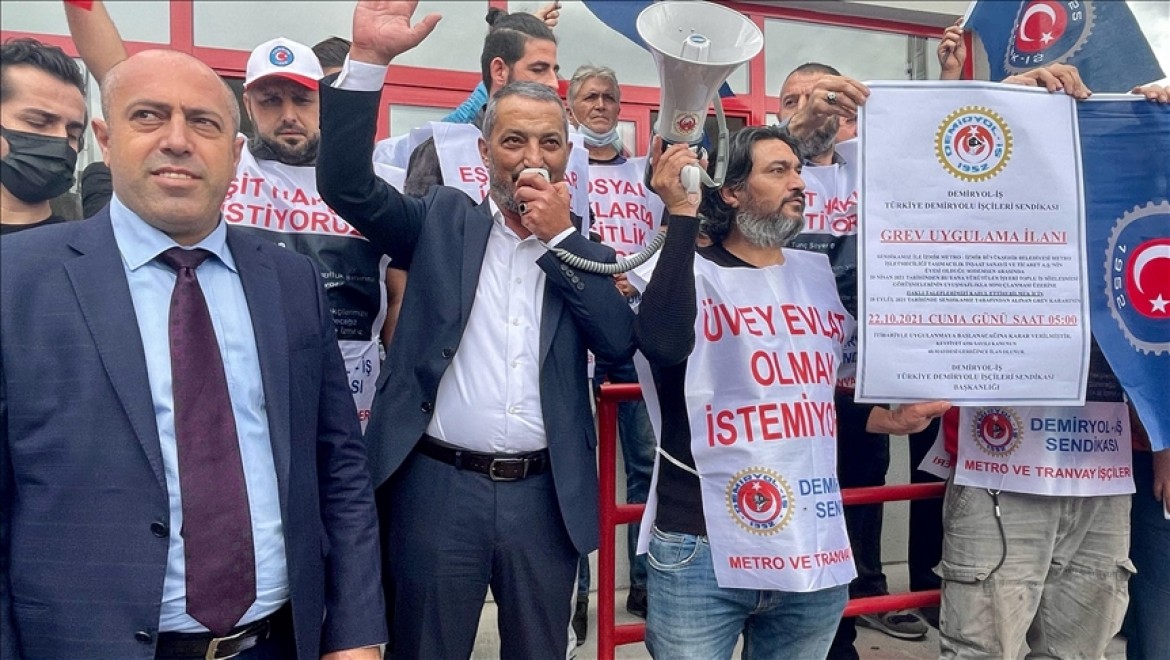 İzmir'de metro ve tramvay çalışanları, uzlaşılmazsa 22 Ekim'de greve çıkacak