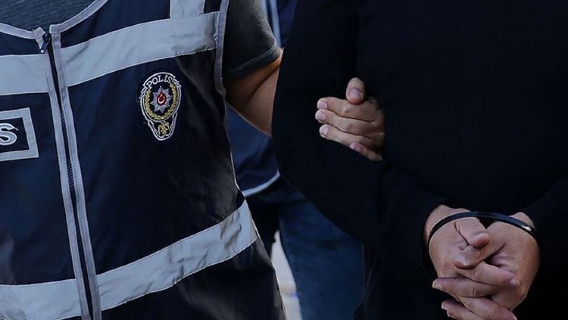 Mardin ve Şanlıurfa'da HDP'li 4 belediye başkanı gözaltına alındı