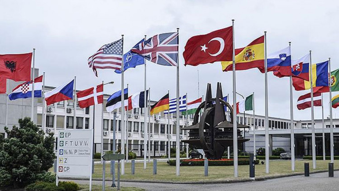 ABD, NATO toplantısının tarihinin değiştirilmesini istiyor
