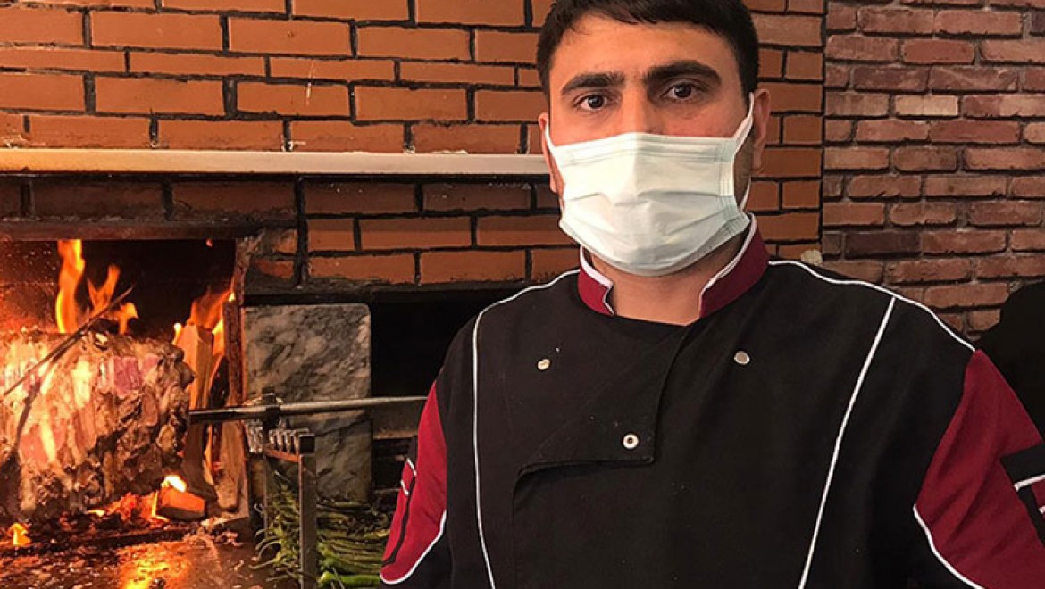 Restoranda nefes borusuna et parçası kaçan çocuk işletmeci tarafından kurtarıldı