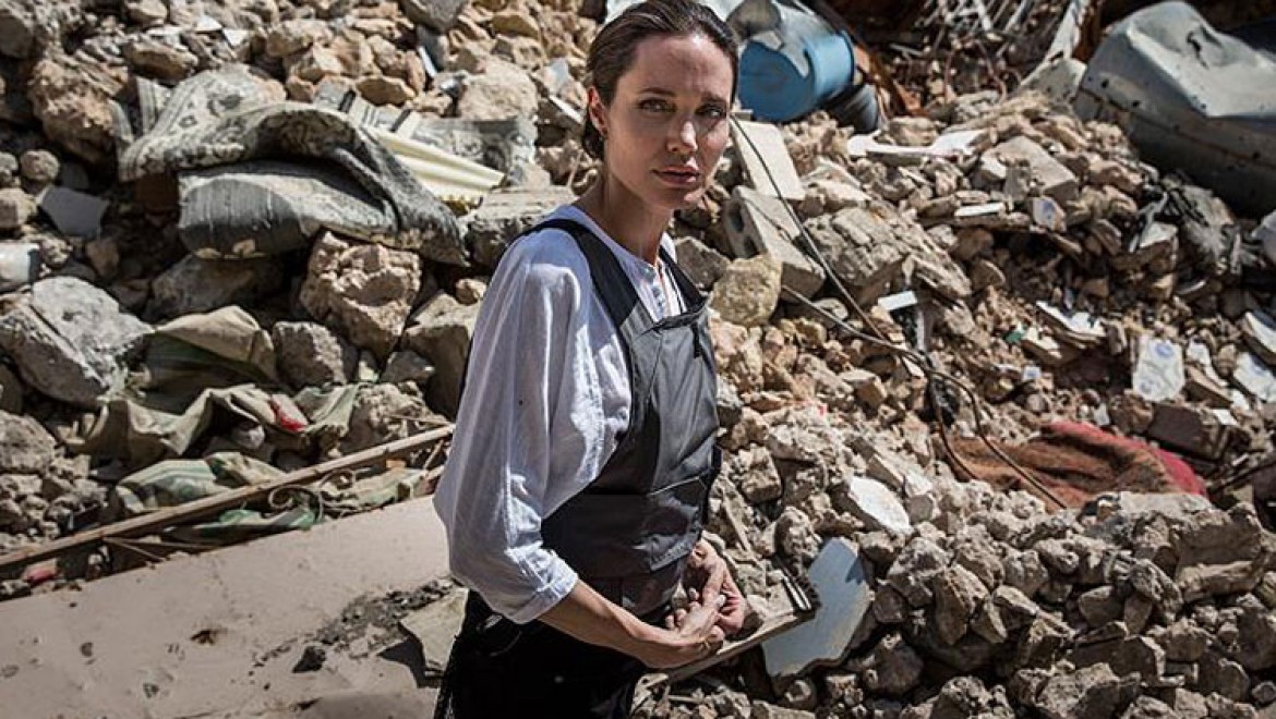 Angelina Jolie Irak'ta