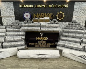 İstanbul Ambarlı Limanı'nda 1 ton 580 kilo marihuana ele geçirildi