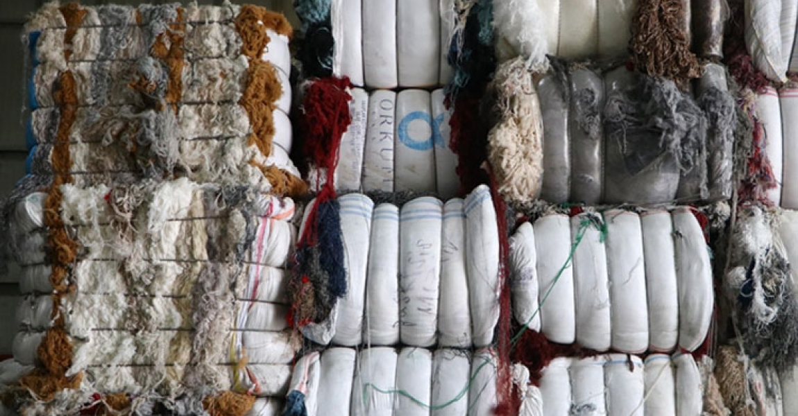 Tekstil atıklarından elde edilen keçeleri 60 ülkeye ihraç ediyor