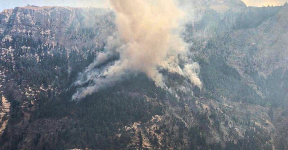 Mersin'deki orman yangınına 3. gününde müdahale ediliyor