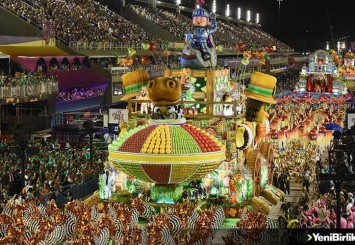 Dünyaca ünlü Rio Karnavalı artan Kovid-19 vakaları nedeniyle nisana ertelendi