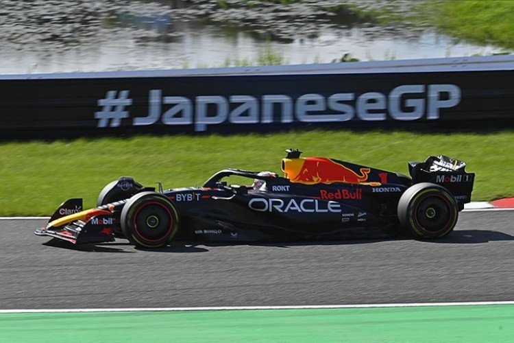 F1 Japonya Grand Prix'sini Verstappen kazandı
