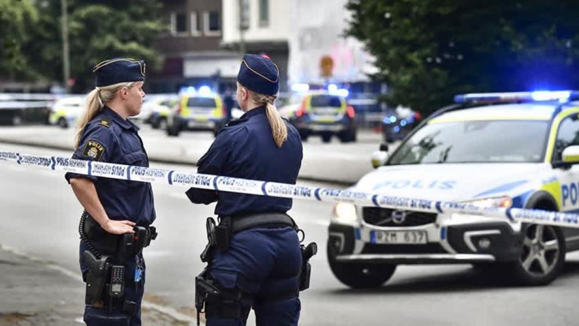 İsveç'te Silahlı Saldırı: 4 Yaralı