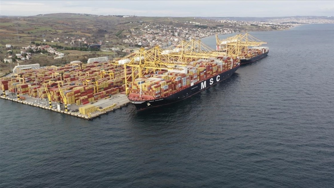 Dev konteyner gemisi 'MSC Gülsün' Tekirdağ'dan Barselona'ya hareket etti