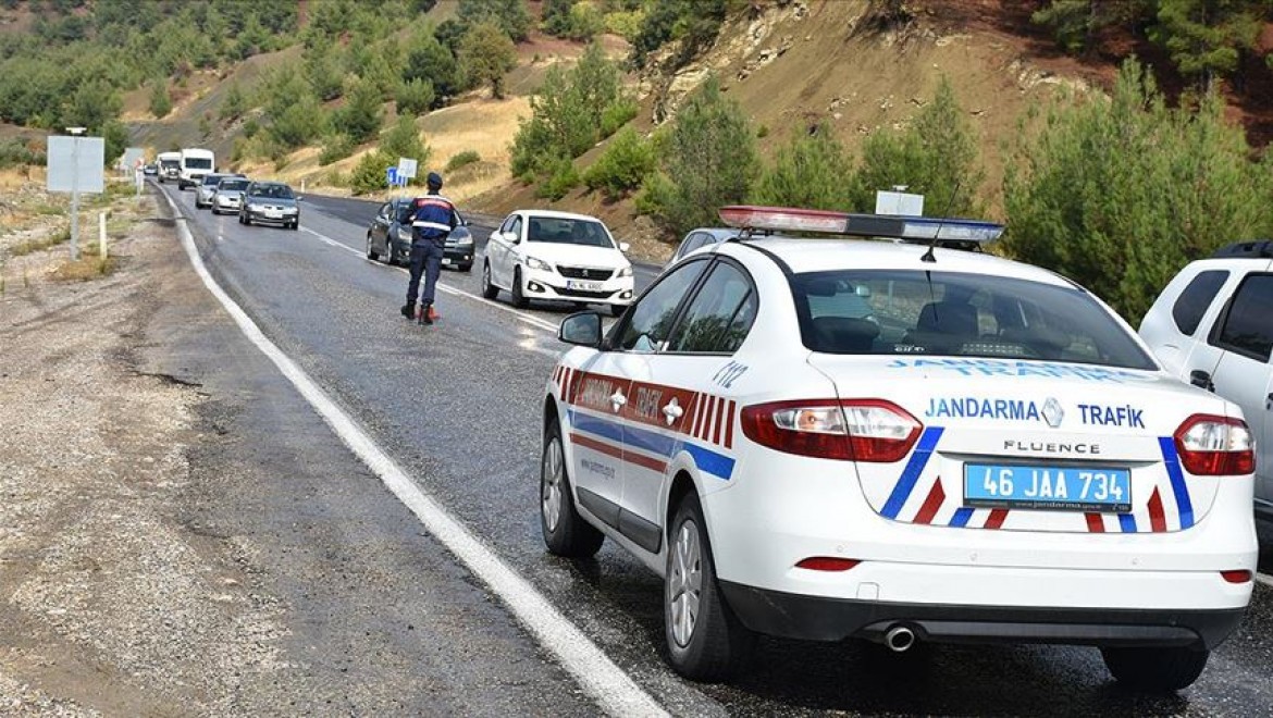 Kahramanmaraş'ta zırhlı askeri araç devrildi: 4 yaralı