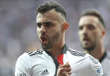 Beşiktaşlı futbolcu Ghezzal'in ayağında gerilme ve yırtık tespit edildi