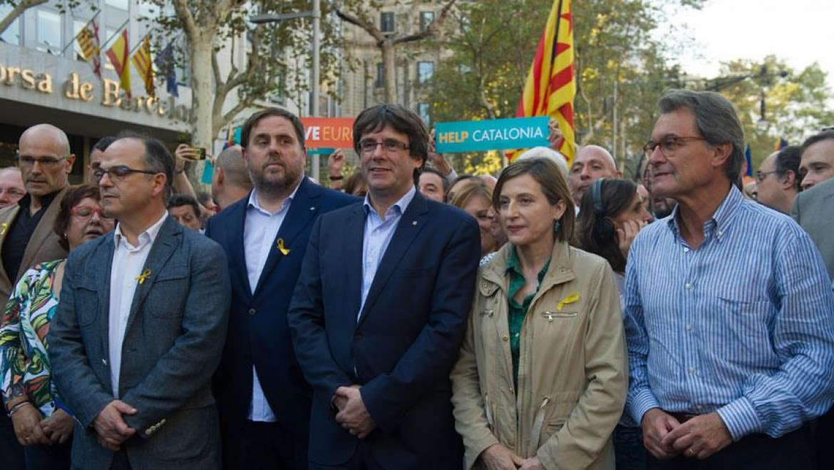 Katalonya özerk hükümetinin feshedilmesi kararına tepki