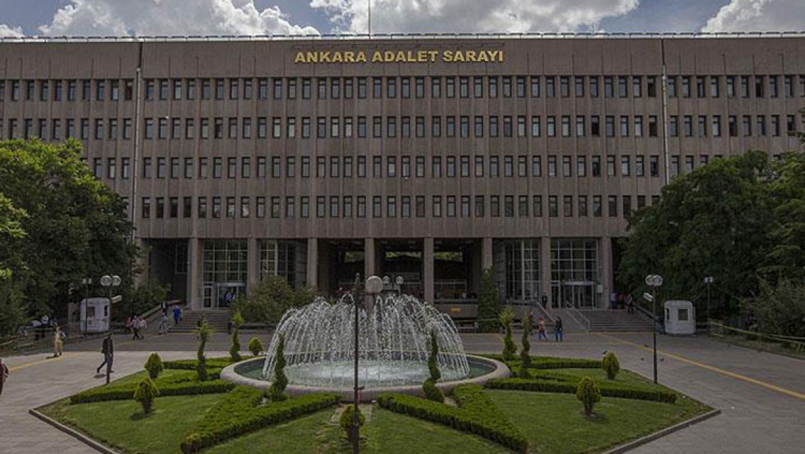 Ankara'da FETÖ operasyonu: 107 eski öğretmen hakkında gözaltı kararı