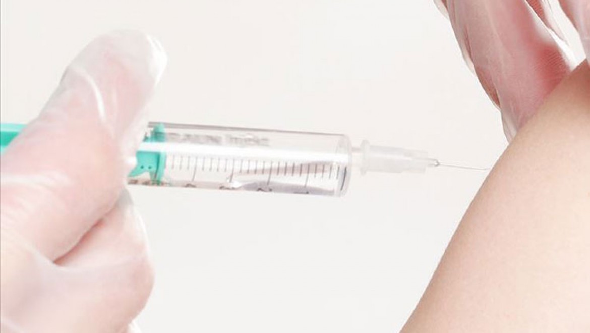 AstraZeneca Kovid-19 aşı denemesini durdurdu