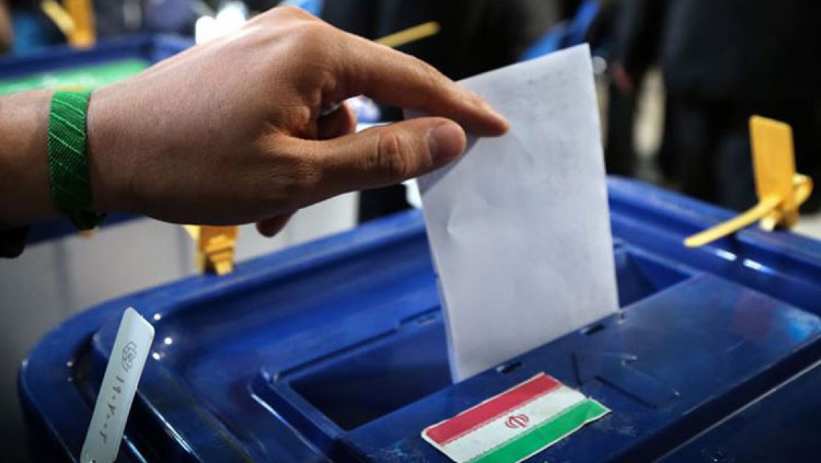 İran'da 11. Dönem Meclis Seçimleri için oy verme süreci başladı