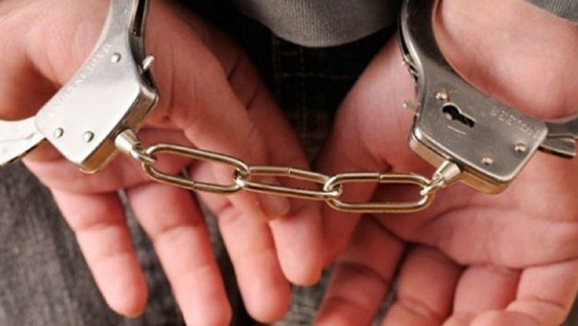 374 kişiye FETÖ'den tutuklama