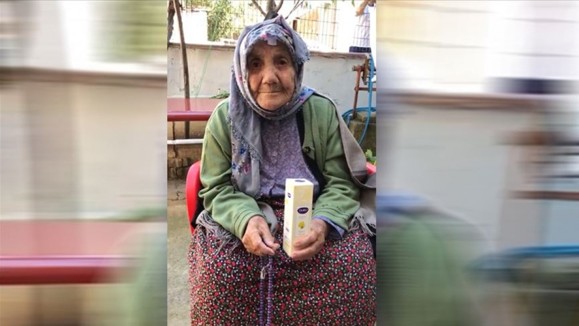 Kocaeli'de yaşayan 112 yaşındaki Güllü nineden Cumhurbaşkanı Erdoğan'a teşekkür