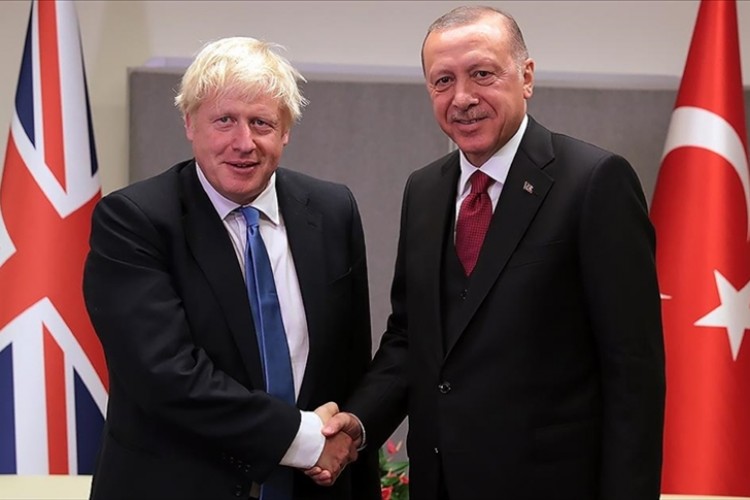Cumhurbaşkanı Erdoğan, İngiltere Başbakanı Johnson ile telefonda görüştü