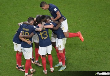 Fransa, Dünya Kupası'nda çeyrek finale yükseldi