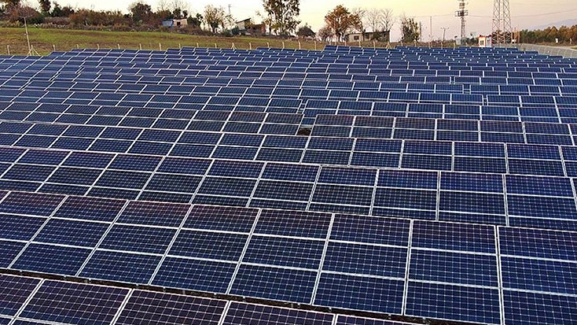 Geçen yıl üretilen elektriğin yüzde 5'i güneş santrallerinden geldi