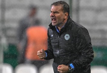 TÜMOSAN Konyaspor Teknik Direktörü Stanojevic: Maçın anahtar noktası penaltı ve kırmızı kart pozisyonu