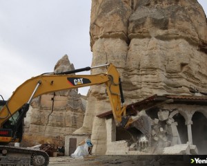 Kapadokya'da sit alanındaki 25 yapı daha yıkıldı