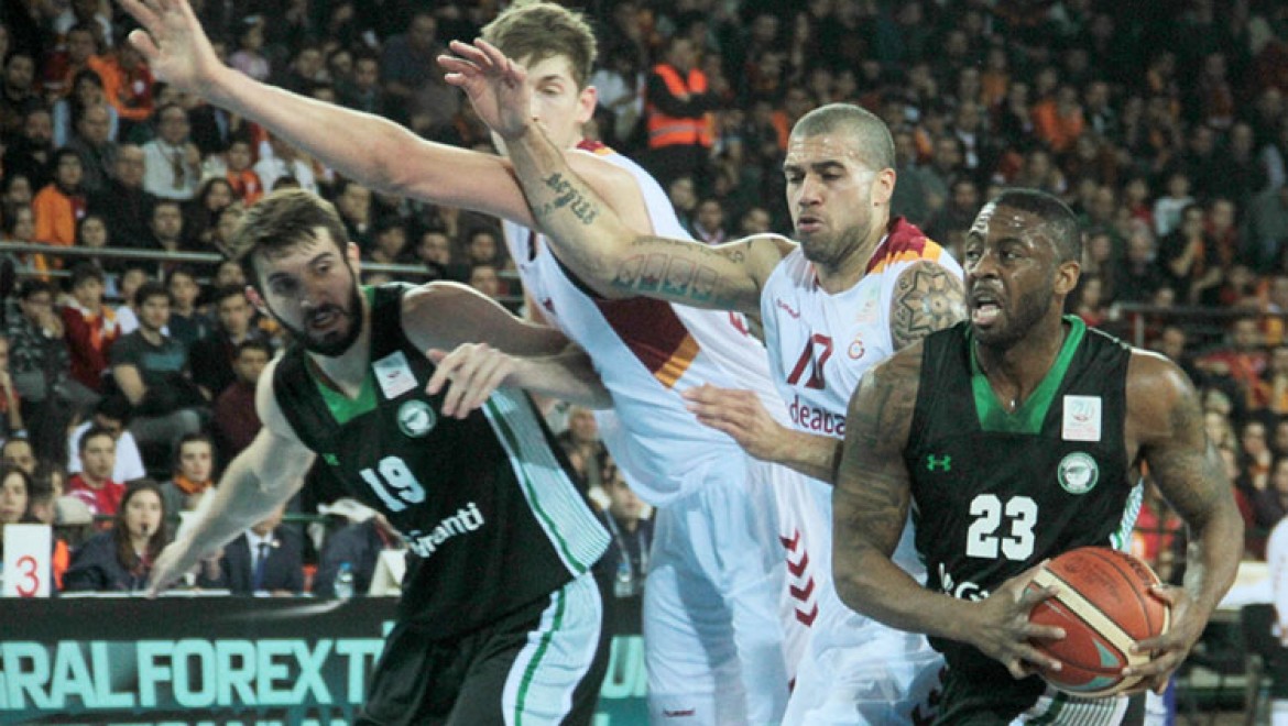Galatasaray Odeabank yarı finalde