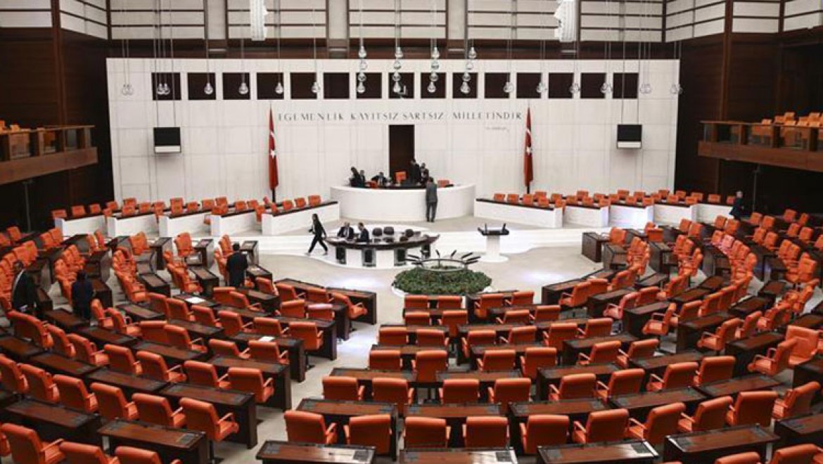 Meclis 600 Milletvekiline Göre Düzenleniyor