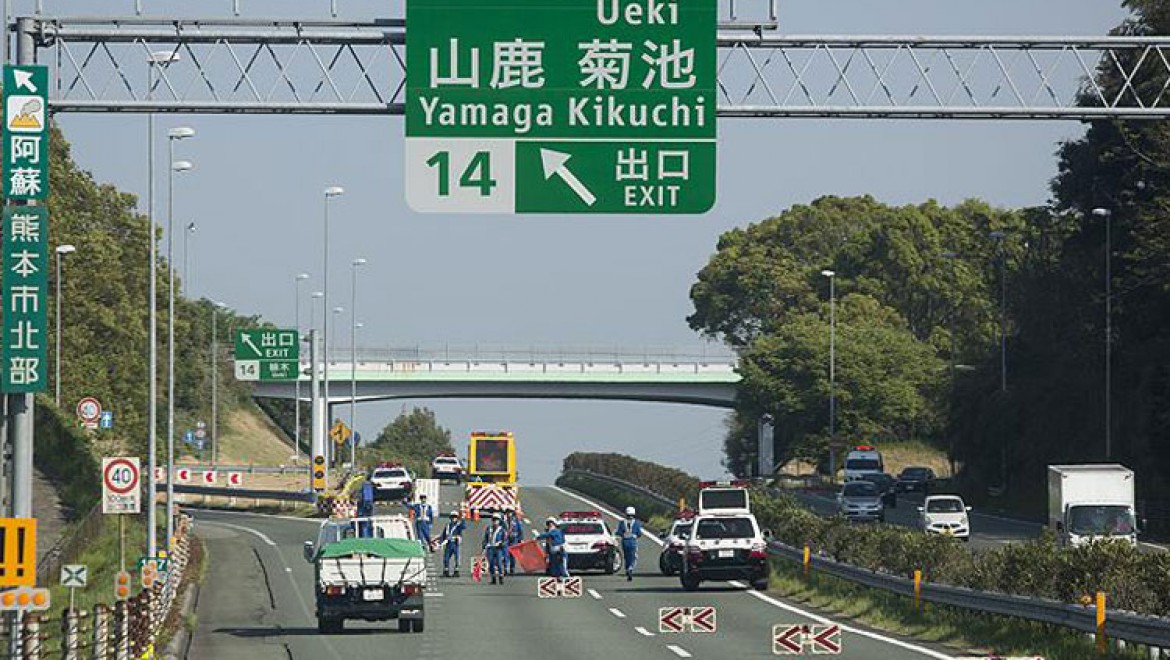 Japonya'da yaşlı sürücülere 'ehliyeti ver indirimli al' kampanyası