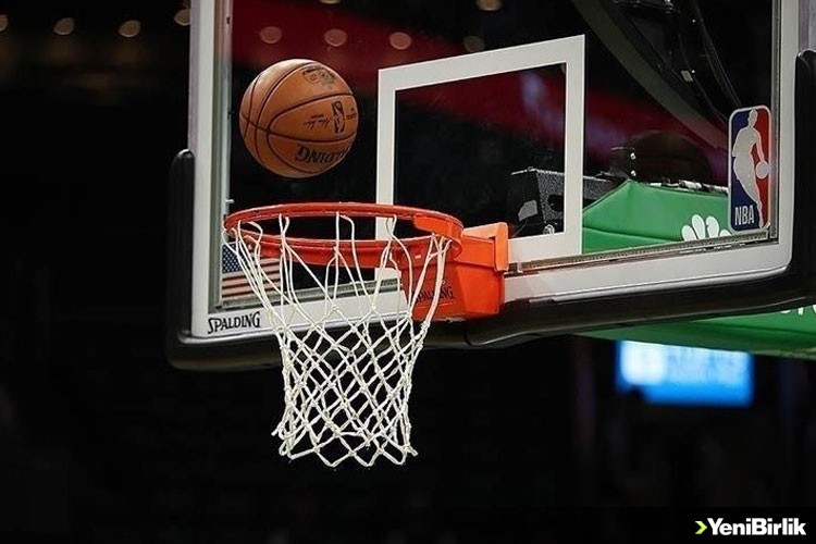 NBA'de Bucks ve Grizzlies yarı final beşinci maçlarını kazandı