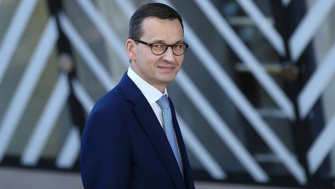 Polonya Başbakanı Morawiecki'den Macron'a NATO tepkisi