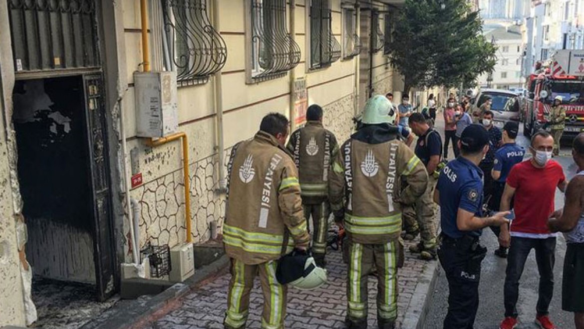 Esenyurt'taki yangında 2 kişi hayatını kaybetti