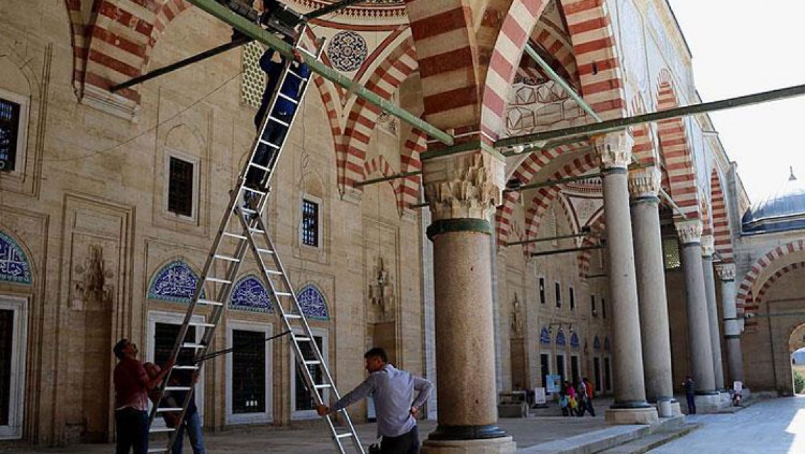 Selimiye Camisi'ne bilgisayarlı kontrol