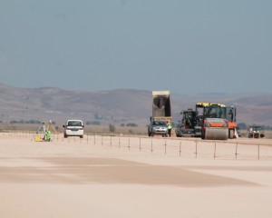 İnşaatı süren Gümüşhane Bayburt Havalimanında zemin çalışması tamamlandı