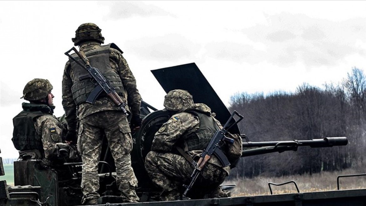 AB, Ukrayna'ya desteğini ve sınırdaki askeri durumla ilgili endişesini Rusya'ya iletti